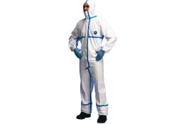 120505 TYVEK CLASSIC PLUS DUPONT III CAT