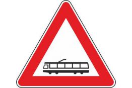 FIGURA 12 ATTRAVERSAMENTO TRAMVIARIO
