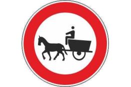 FIGURA 53 TRANSITO VIETATO AI VEICOLI A TRAZIONE ANIMALE